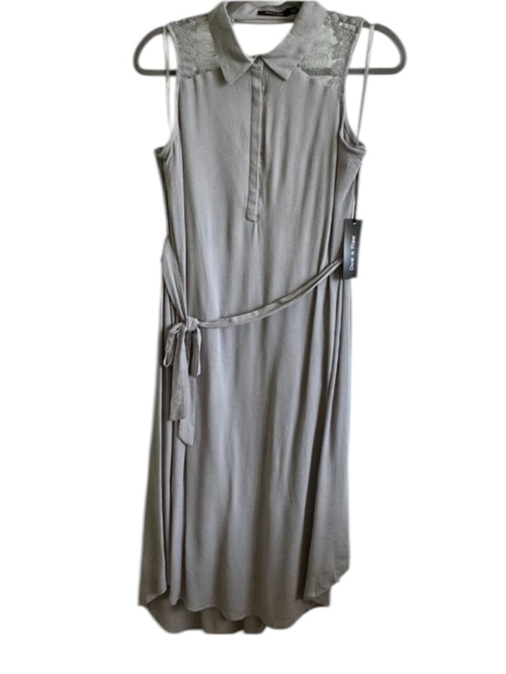 🔴 $5 $10 $15 SALE 🔴 NWT! Doe & Rae Shirt Dress with Sash in Silver Sage